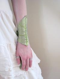 leaf cuff