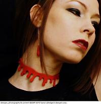 slit throat choker